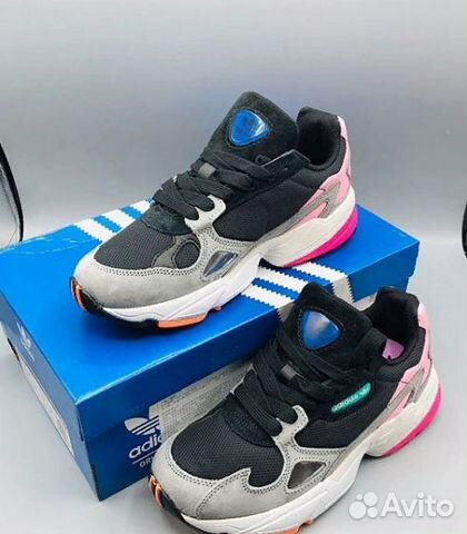 Кроссовки Adidas Falcon