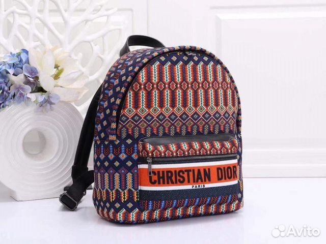 Новый женский рюкзак Christian Dior Новый женский рюкзак Christian Dior
