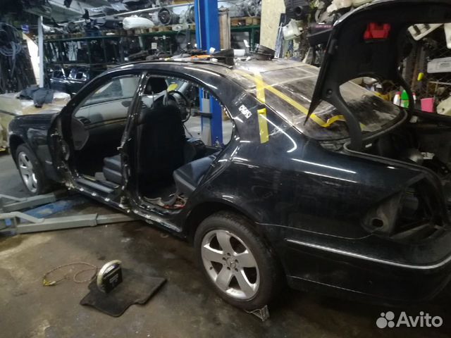 Mercedes E320 W211 разбираем Мерседес Mercedes E320 W211 разбираем Мерседес