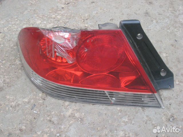 Фонарь задний левый Mitsubishi Lancer 9 седан Фонарь задний левый Mitsubishi Lancer 9 седан