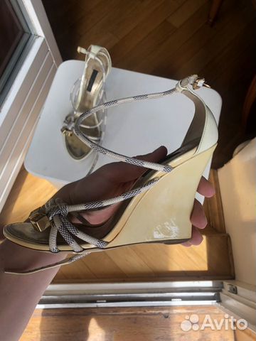 Босоножки «Louis Vuitton» Босоножки «Louis Vuitton»