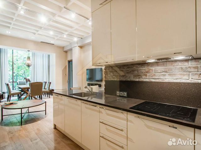 3-к квартира, 94 м², 3/7 эт. 3-к квартира, 94 м², 3/7 эт.