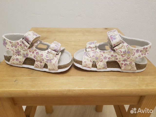 Сандали chicco 22 Сандали chicco 22
