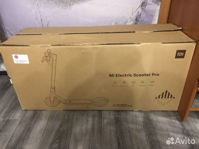 Электросамокат Xiaomi M365 pro Электросамокат Xiaomi M365 pro
