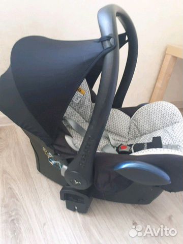 Автомобильное детское кресло Maxi cosi
