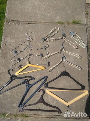 Вешалки (плечики) для одежды