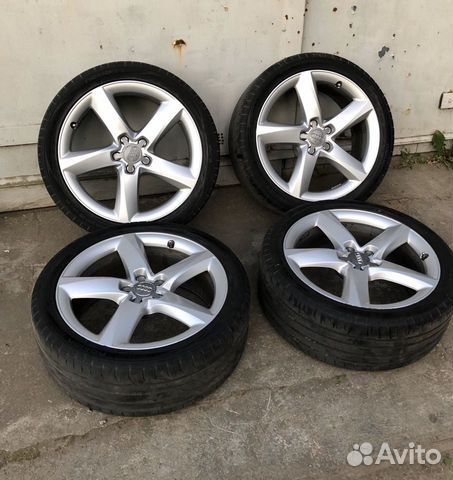 Комплект оригинальных колес R19 на Audi A8 D4 A6 C Комплект оригинальных колес R19 на Audi A8 D4 A6 C