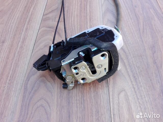 Стеклоподъемник передний правый Nissan Almera G15