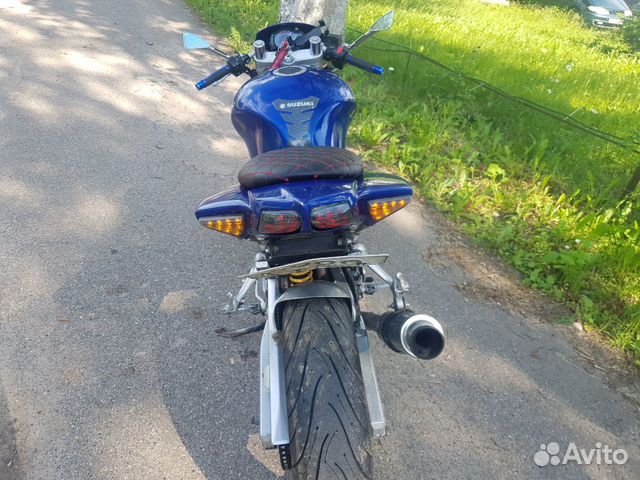 Suzuki SV400S