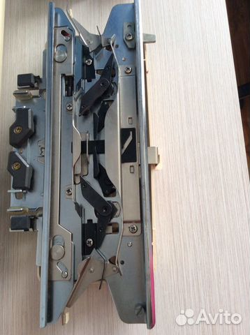 Вязальная машина Brother KR-810, 830 нижняя фонтур Вязальная машина Brother KR-810, 830 нижняя фонтур