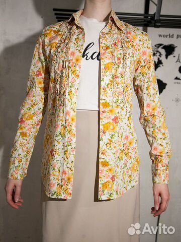 Рубашка яркая