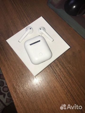 iPhone 7 и AirPods iPhone 7 и AirPods