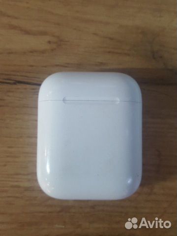Продаю airpods оригинальный первое поколение состо Продаю airpods оригинальный первое поколение состо