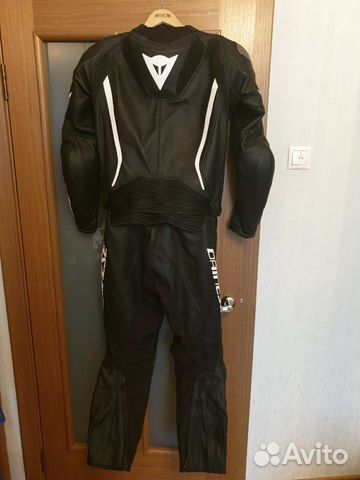 Мотокомбинезон Dainese Assen, раздельный, р. 48 Мотокомбинезон Dainese Assen, раздельный, р. 48