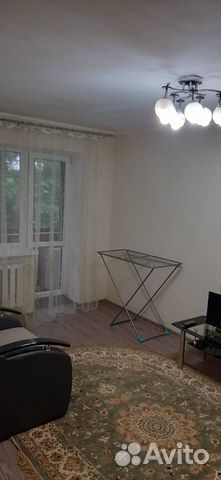 1-к квартира, 32 м², 4/4 эт. 1-к квартира, 32 м², 4/4 эт.