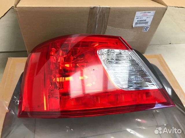 Фонарь В крыло задний левый Mitsubishi Galant 4G69