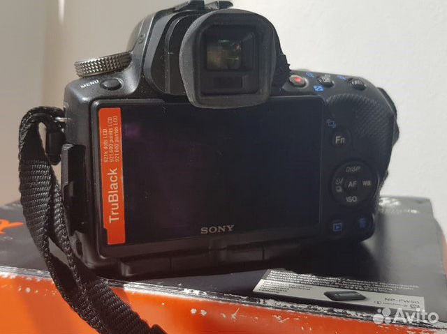 Фотоаппарат Sony Alpha SLT-A33