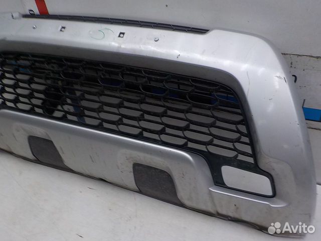 Накладка бампера переднего на Renault Duster
