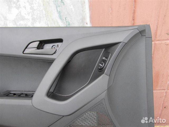 Обшивка двери передней левой Hyundai Creta c 2015