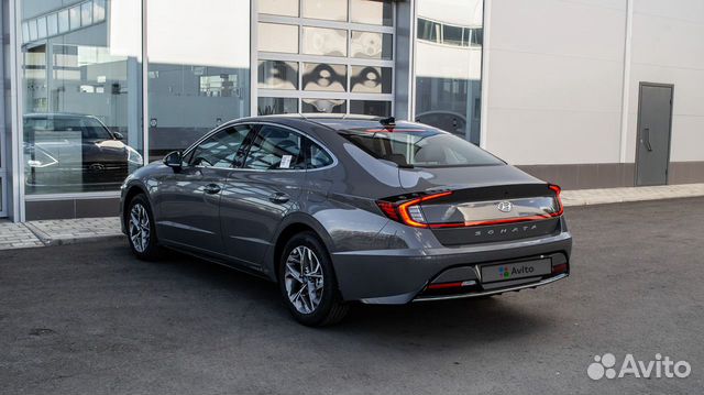 Hyundai Sonata 2.0 AT, 2020