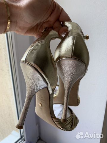 Босоножки Stuart Weitzman Босоножки Stuart Weitzman