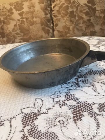 Чугунная сковородка большая Чугунная сковородка большая