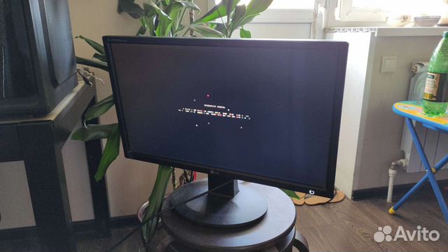Монитор LG W2346