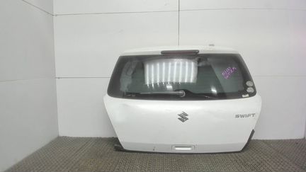 Фонарь дополнительный (стоп-сигнал) Suzuki Swift