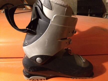 Горнолыжные ботинки 45 размер