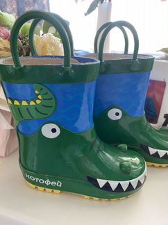 Детские резиновые сапоги