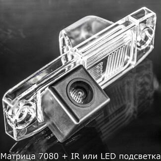 Камера с чипом 7080 LED / IR Hyundai HS8298