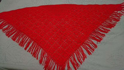 Шаль ажурная, ручная вязка