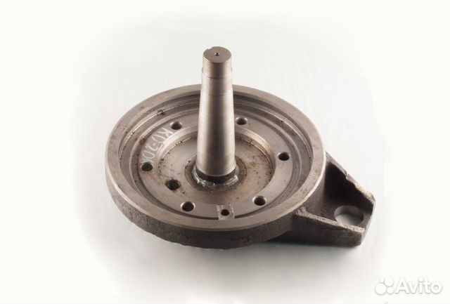 Крышка редуктора питателя с осью ко-206А.16.03.300