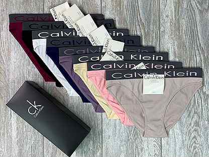 Грудастая малышка в трусиках calvin klein