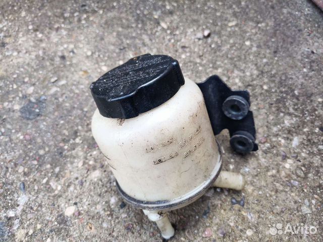 Бачок гур Ниссан Мурано z50