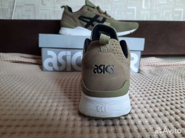 Кроссовки asics мужские 44