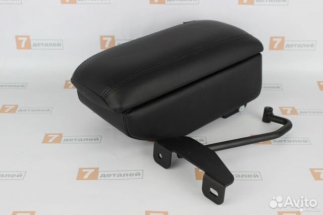 Подлокотник Logan 2 Duster 2 на ножке с Баром