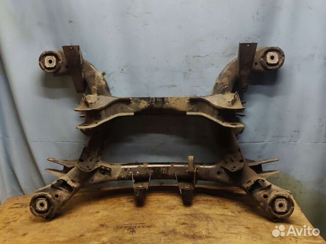 Подрамник задний BMW X5 E70