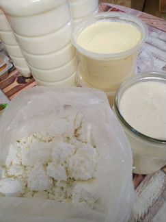 Молоко коровье домашнее