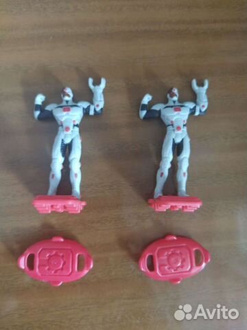 Игрушки из Киндер Сюрпризов