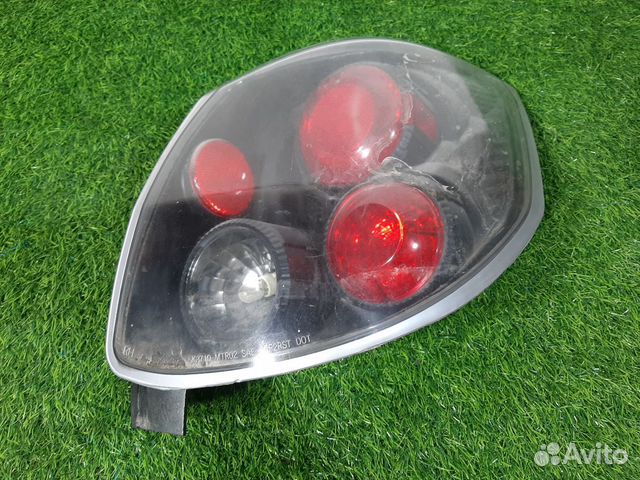 Фонарь правый на Toyota Matrix