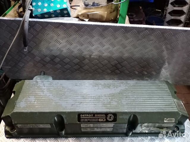 Клапанная крышка Detroit Diesel 12.7