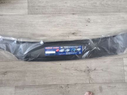 Спойлер капота