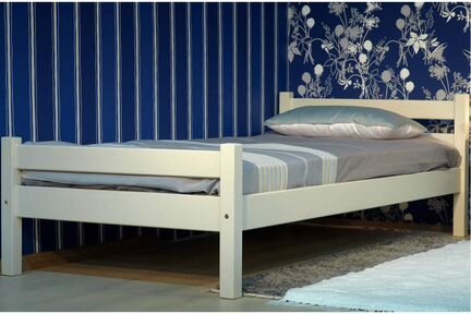 Подростковая деревянная кровать