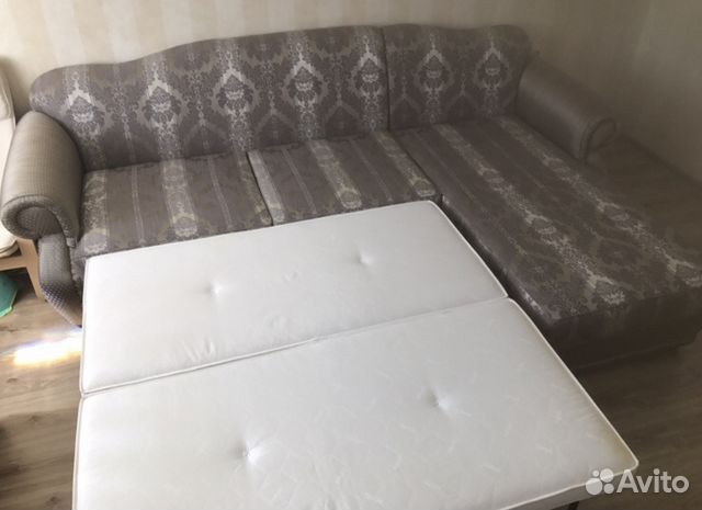 Угловой диван в ткани relotti