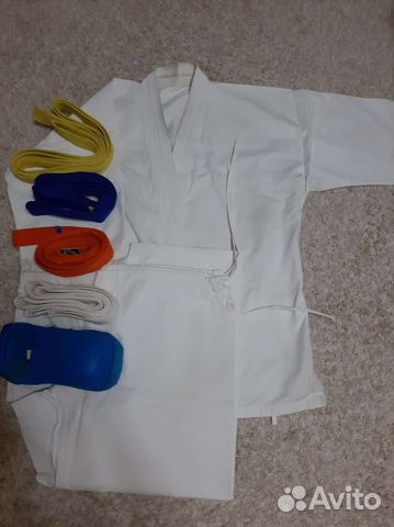 Кимоно для занятий каратэ