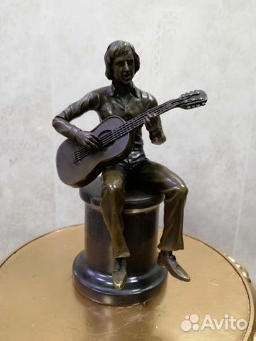 Статуэтка Владимир Высоцкий. бронза. винтаж