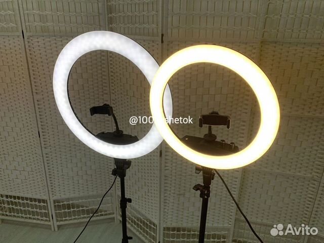 Кольцевая светодиодная лампа