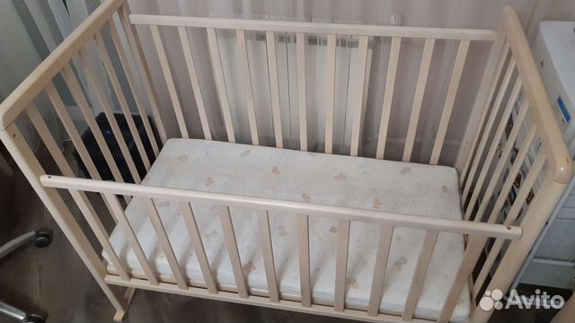 Детская кровать с матрасом