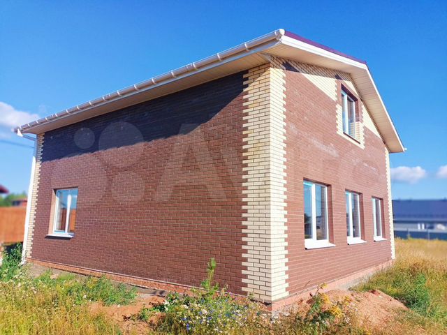 Коттедж 155 м² на участке 9 сот.